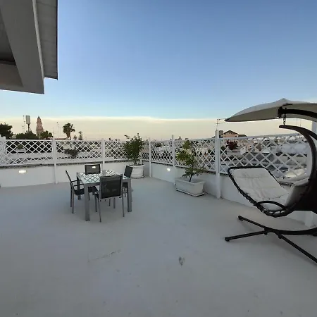לינה וארוחת בוקר Vista Del Barocco לצ'ה