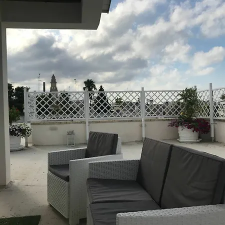Vista Del Barocco לינה וארוחת בוקר לצ'ה