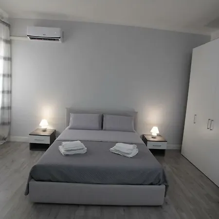 Vista Del Barocco לינה וארוחת בוקר 2*